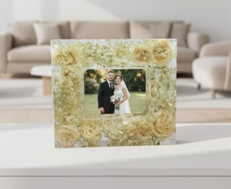 Resin Flower Preservation 5x7 Photo Frame Wedding Bouquet Preservation Picture Frame with Acrylic Photo Cover Anniversary Dried Flower Gift image 4