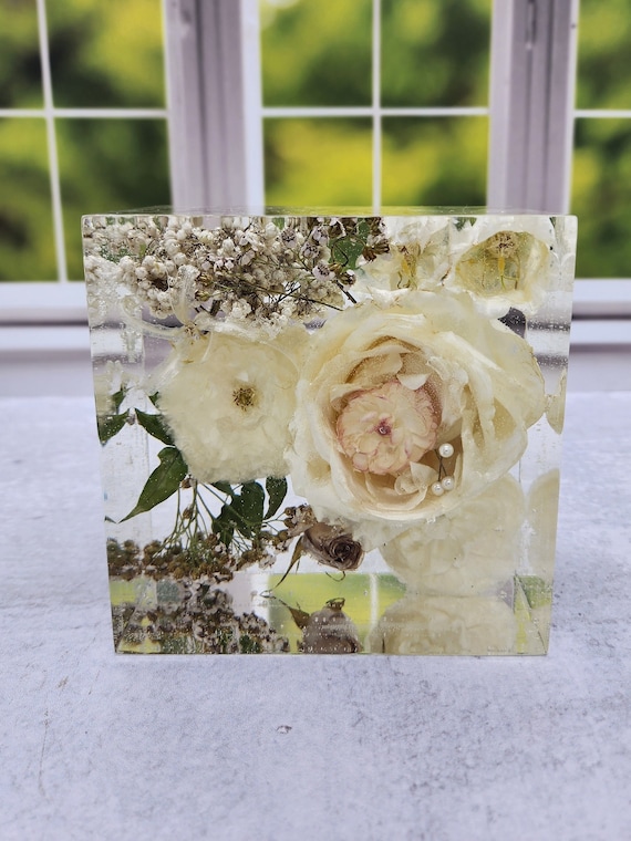Preserved cheap flower bouquet