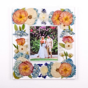 Resin Flower Picture Frame Wedding Bouquet Preservation Save Wedding Flowers in Frame Pressed Flower Preservation with Photo Floating Frame