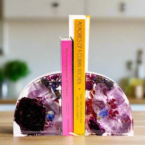 Wedding Bouquet Preserved Flower Bookends Resin Book Ends Bouquet Preservation Gift for Bride Wedding Flower Preservation Bookend Set of 2