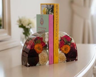 Preserved Flower Bookends Custom Office Decor Floral Book Ends Desk Accessories for Book Lovers Wedding Bouquet Preservation Book Ends Gift