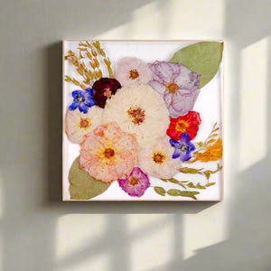 Wedding Bouquet Preservation Square Preserved Flower Art Wedding Flower Preservation UV Protected Resin Display Flower Floating Frame
