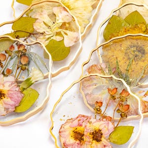 Pressed Flower Coaster Wavy Resin Coaster