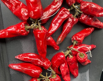 Cordes de piment d’espelette ( corde de 6 piments)