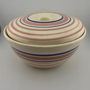 McCoy Stoneware Beehive Covered Casserole