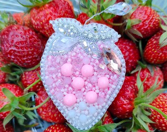 Pink Strawberry Beaded Brooch Handmade Jewelry Gift Bead Embroidery Brooch Needlework Art