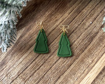 Árboles de Navidad verdes // Pendientes de arcilla polimérica
