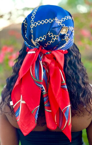 KAVINGKALY Set Di 4 Sciarpe In Raso Di Seta Per Capelli, Quadrate 70x70 Cm. Foulard Morbidi E Lucidi, Fascia Per Capelli, Bandana, Accessorio Per Borsa.