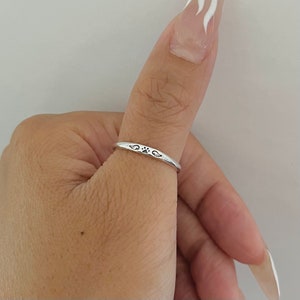 Sterling silver 2MM tiny paw with angel wings band ring, dainty paw print ring, angel wings ring, silver paw print ring, silver angel wings