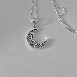 Sterling silver small moon necklace, moon necklace, silver moon necklace, silver necklace, moon pendant, silver moon pendant, tiny moon