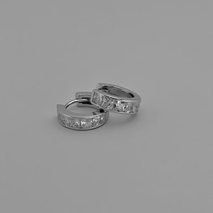 Sterling silver cz small hoop earrings, silver huggie hoops, cz huggie hoops, silver hoop earrings, small cz hoops, small cz huggie hoops