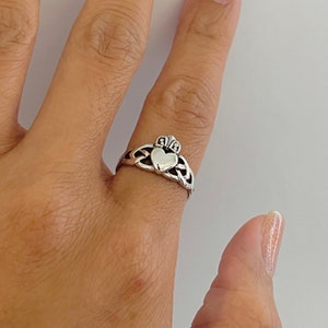 Sterling silver Celtic claddagh ring, friendship ring, silver ring, love ring, silver claddagh ring, Celtic ring