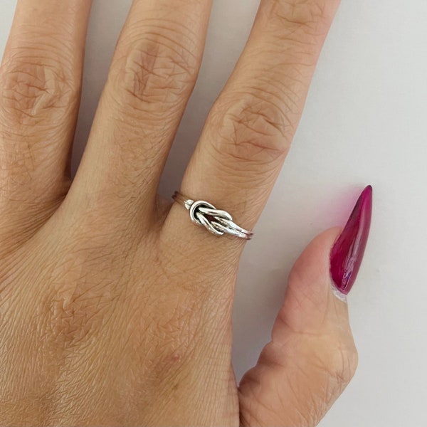 Sterling silver Celtic knot ring, knot ring, silver ring, silver knot ring, dainty ring, silver dainty ring, love ring, silver Celtic ring