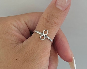 Sterling silver small infinity ring, infinity ring, dainty ring, dainty infinity ring, silver infinity ring, infinity love ring, love ring