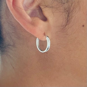 Sterling silver 18mm huggie hoop earrings, hoop earrings, huggie hoop earrings, silver hoops, silver hoop earrings