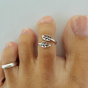 Sterling silver leaves toe ring, leaves midi ring, leaves ring, silver leaves toe ring, silver leaves midi ring, silver toe ring