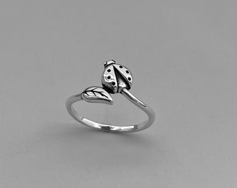 Sterling silver ladybug ring, bug ring, silver ladybug ring, silver bug ring, silver ring, ladybug ring, insect ring