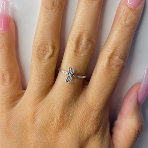 Sterling silver sideways dragonfly ring, dragonfly ring, dainty ring, silver ring, silver dragonfly ring