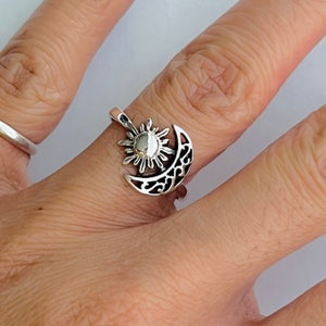 Sterling silver filigree sun and moon ring, sun and moon ring, silver sun and moon ring, sun ring, moon ring, filigree ring, silver ring