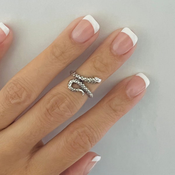 Sterling silver snake ring, silver snake ring, snake ring, dainty snake ring, silver dainty ring, silver dainty snake ring