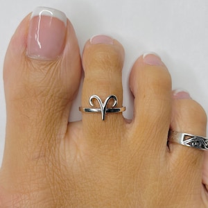 Sterling silver Aries toe ring, zodiac toe ring, astrology toe ring, horoscope toe ring, silver Aries ring, silver zodiac ring
