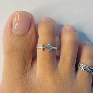 Sterling silver Sagittarius toe ring, zodiac toe ring, astrology toe ring, horoscope toe ring, silver Sagittarius ring, silver zodiac ring