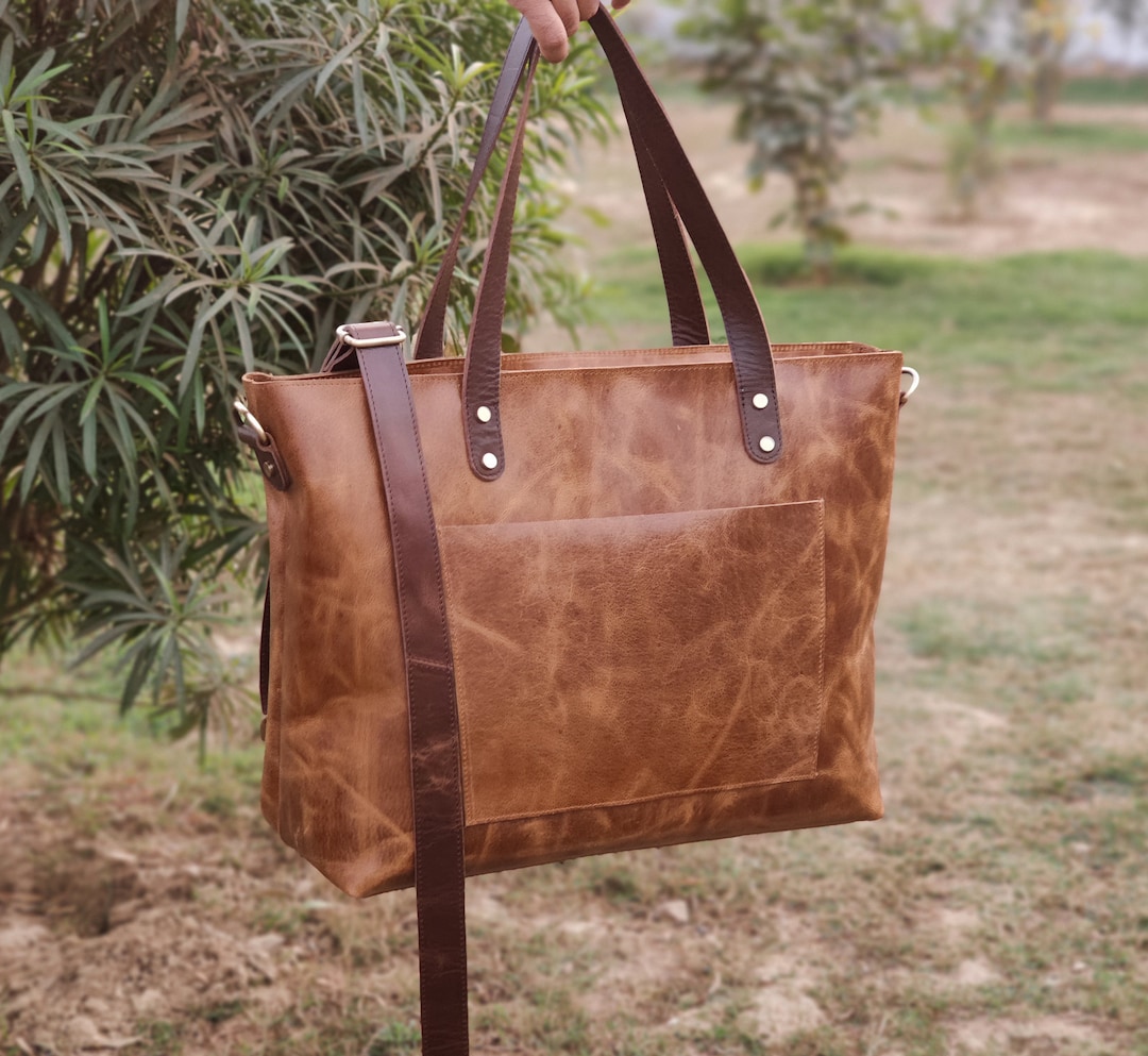 【25SS】TOGA TOO トーガ LEATHER TOTE BAG BIG LEATHER TOTE BAG BIG – TOGA ONLINE STORE