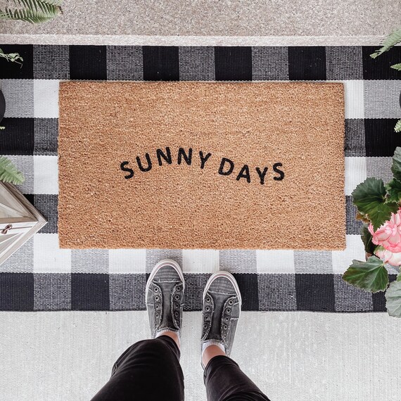 Layered Doormats for Summer - Crazy Wonderful