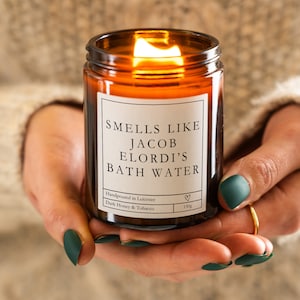 Smells like Jacob Elordi's Bath Water, Celebrity Personalised Candle, Funny Gift for Friend, Present, Jacob Elordi, Funny Message Candle