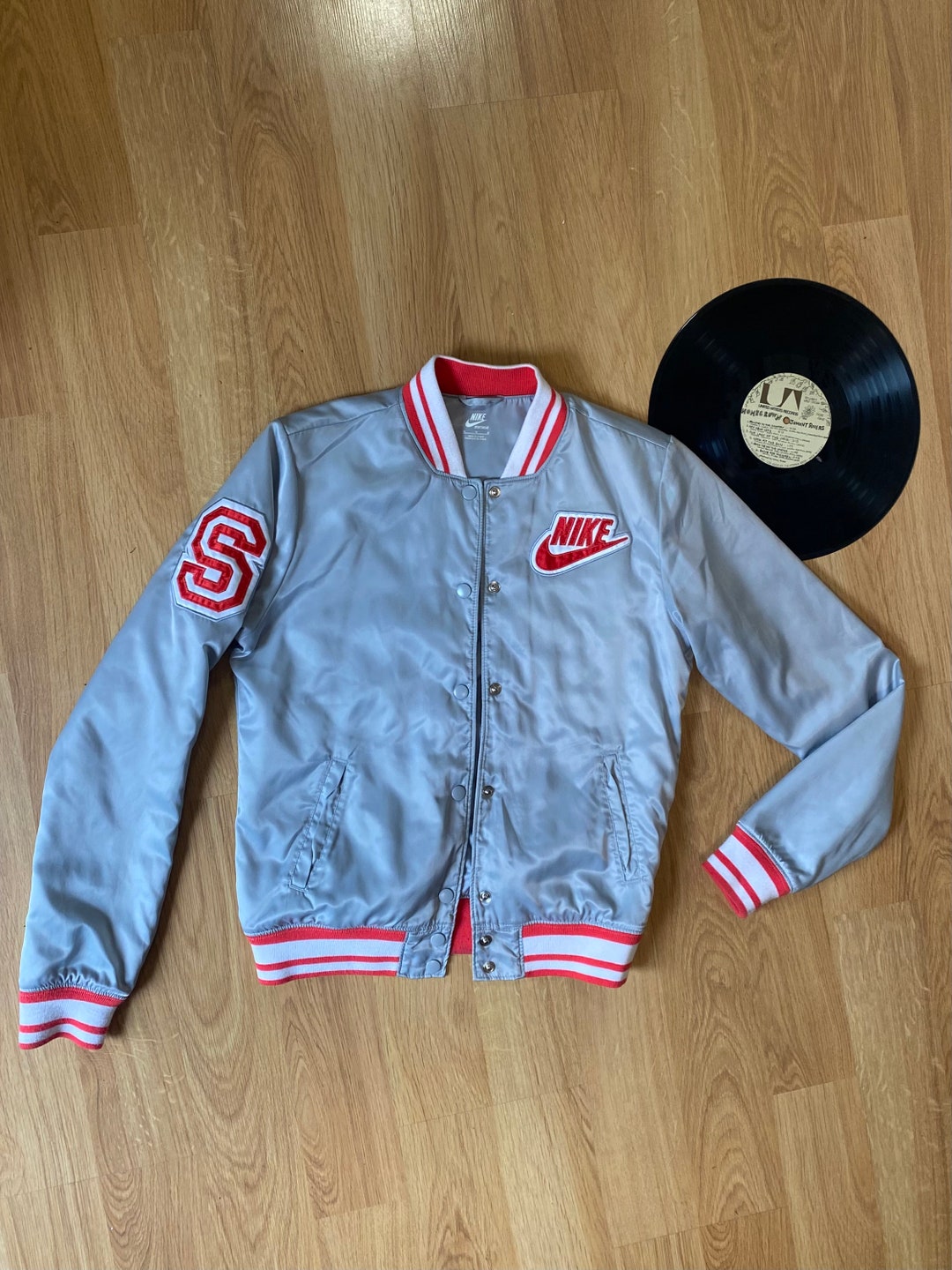 vintage bomber jacket nike