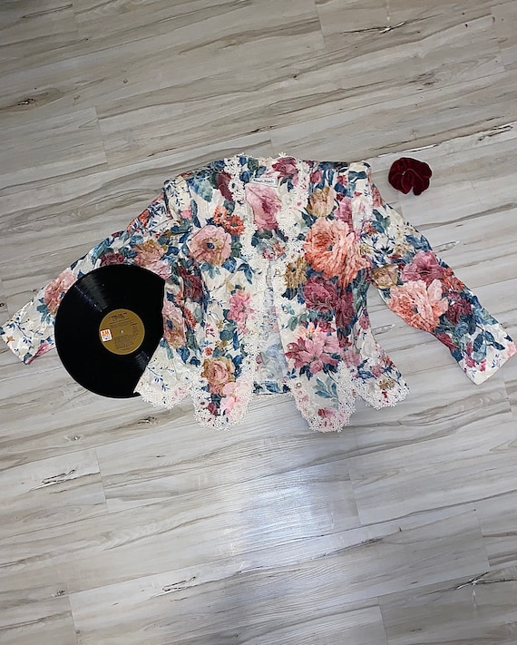 Vintage 70’s (medium) Floral “Nah Nah” Blazer - image 1