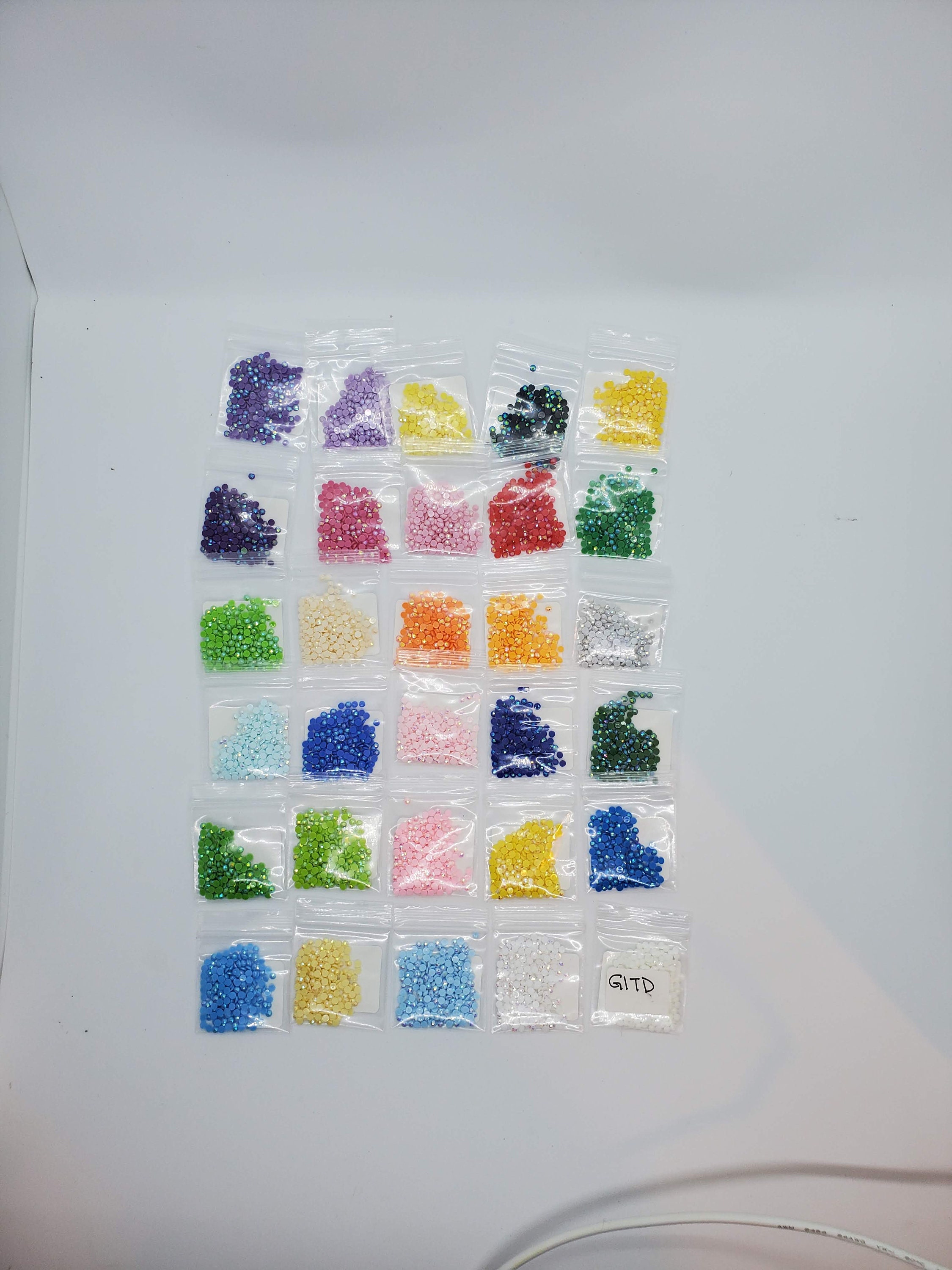 Diamond Painting Drills Round AB & 5200 Glow in The Dark 200 Etsy