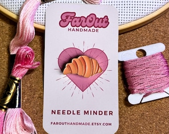 Niedliche Croissant Nadel Magnet | Für Kreuzstich, Nadelspitze, Stickerei, Nähen und vieles mehr!