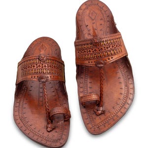 Men Original Kolhapuri Chappal Sandal