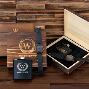 Personalized Groomsmen Gifts, Wooden Watch, Mens Watches, Sunglasses, Flask in Groomsman Gift Box, Groomsmen Gift, Best Man Gifts, Mens Gift