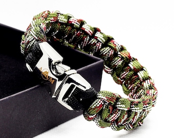 Woven Paracord Bracelet: Stainless Steel Shackle, Outdoor Adventure Jewelry