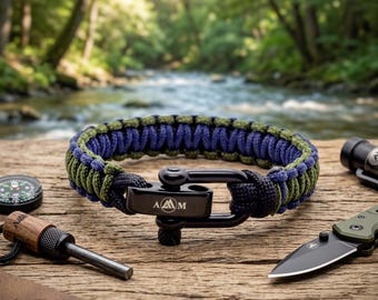 Green Navy Paracord Bracelet: Adjustable Braided Shackle