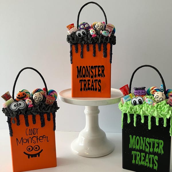 Faux Halloween wooden trick or treat bags