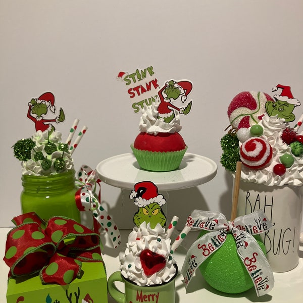 Faux Grinch Christmas cupcake