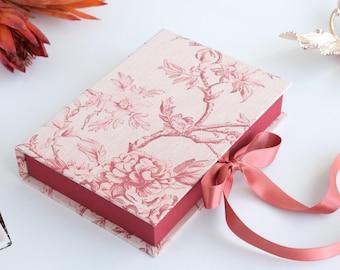 Printed linen photo box