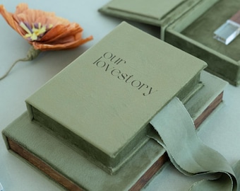 Velvet USB box with logo engraving