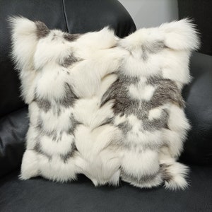 Fur pillowcases,Real  fox fur pillowcases ,natural platinum color, Home warmer