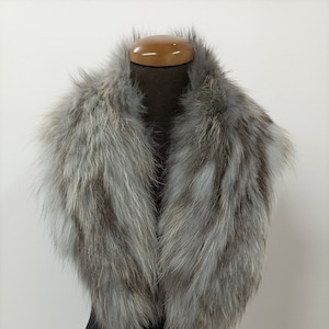 Fur collar,finn raccoon high quality fur collar , light gray color,coat winter accessories