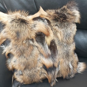 Real  fox fur pillow ,gold and silver  color, Home warmer