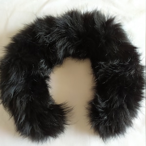 Real Finn raccoon hood trim, black finn raccoon fur hood trim, fur scarf.fur strips accessories for jackets and coats/ unisex mens womans