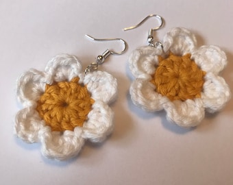 Crochet Daisy Earrings