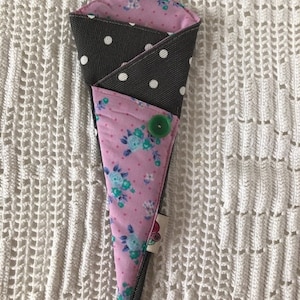 Scissor case/holder, three pockets, for sewing, crafts, hairdressers, pencils