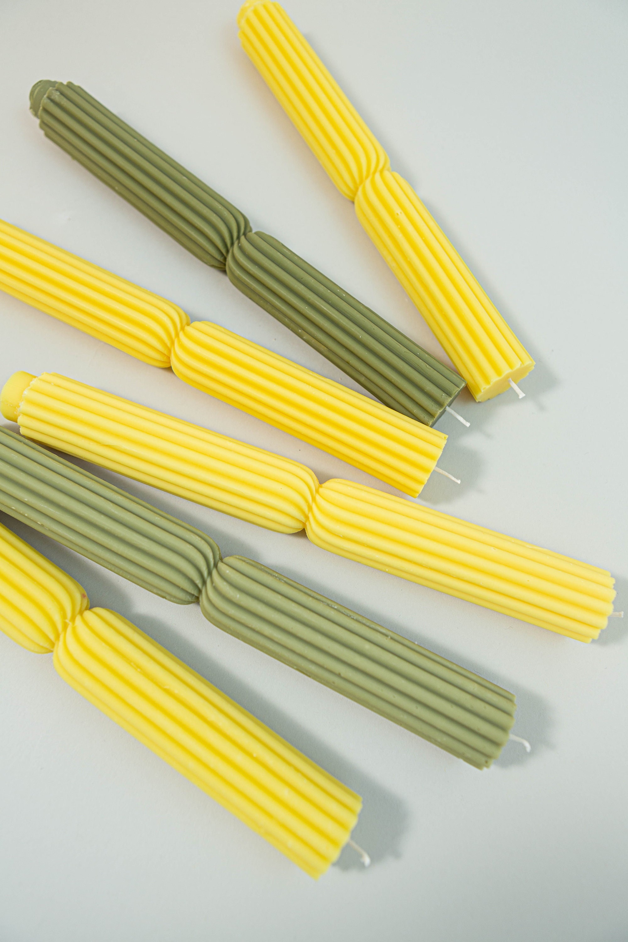 Paire de Bougies Coniques en Forme/Bougies Mariage Décoratives Esthétiques Colonne Romaine Pastel Dî