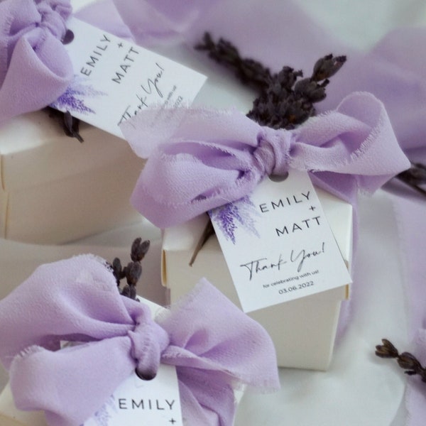 Lavender Candle Favors for Guests, Custom Thank You Gifts, Elegant Wedding Gifts, Purple Wedding, Rustic Bridal Shower Decor, Candle Gifts