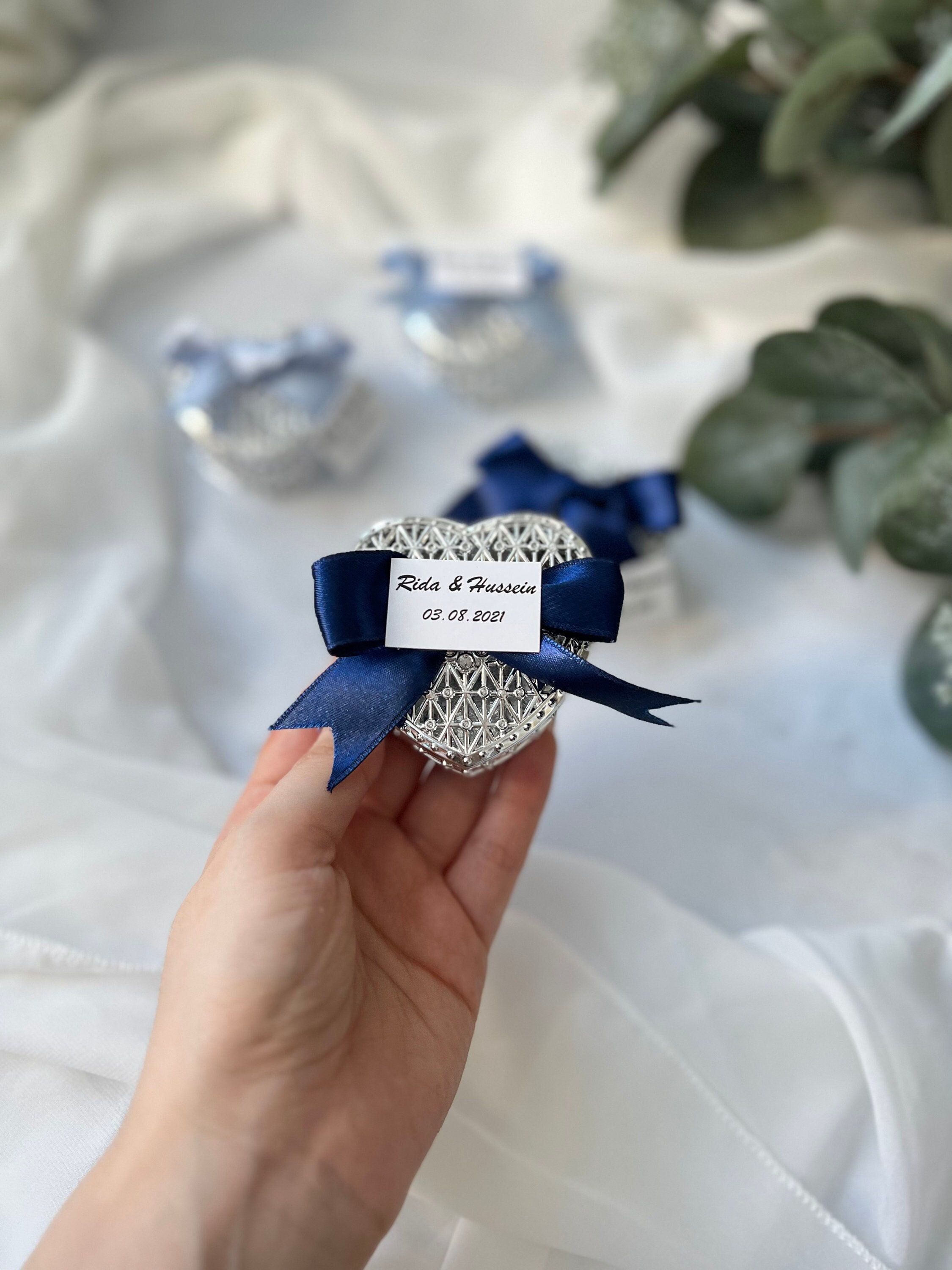 30 Navy Blue & Silver Wedding Favor Gift Box With Satin Ribbon Bow and Your  Names Elegant Bonbonniere Personalized Wedding Favors for Guests 